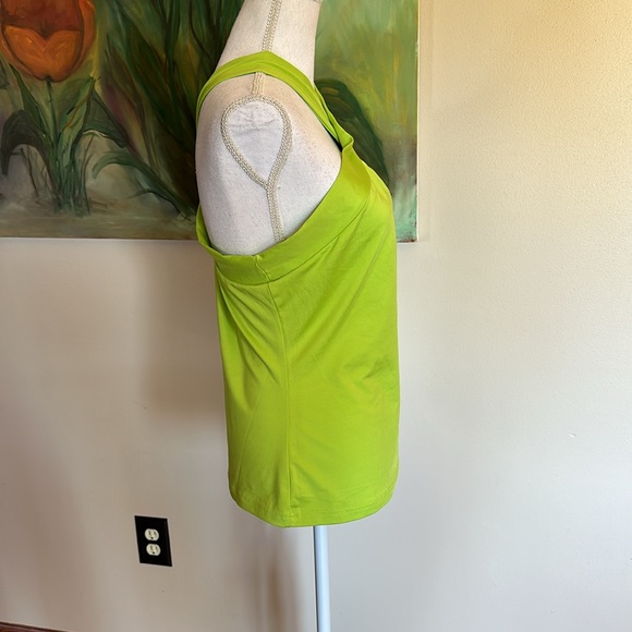 🎉Host Pick🎉 Criss-Cross Tank - Picture 4 of 6